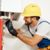 építőipari szakember szerelő